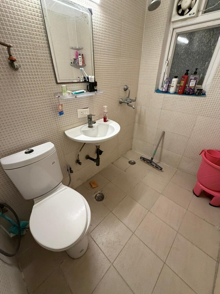 Bathroom, aditya-urban-casa 2 Bedroom 875 Sq.Ft. Apartment In Sector 78 Noida 9604066