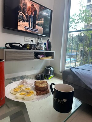 Living Room in  Pg at Kandivali West – for Rent