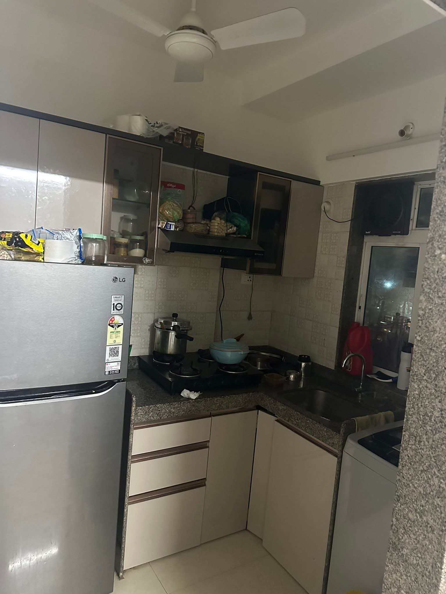 Pg For Rent in Kandivali West 