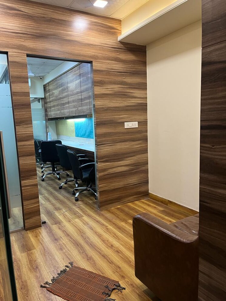  Parking, haware-infotech-park-vashi Commercial Office Space 670 Sq.Ft. In Vashi Sector 30a Navi Mumbai 9604095