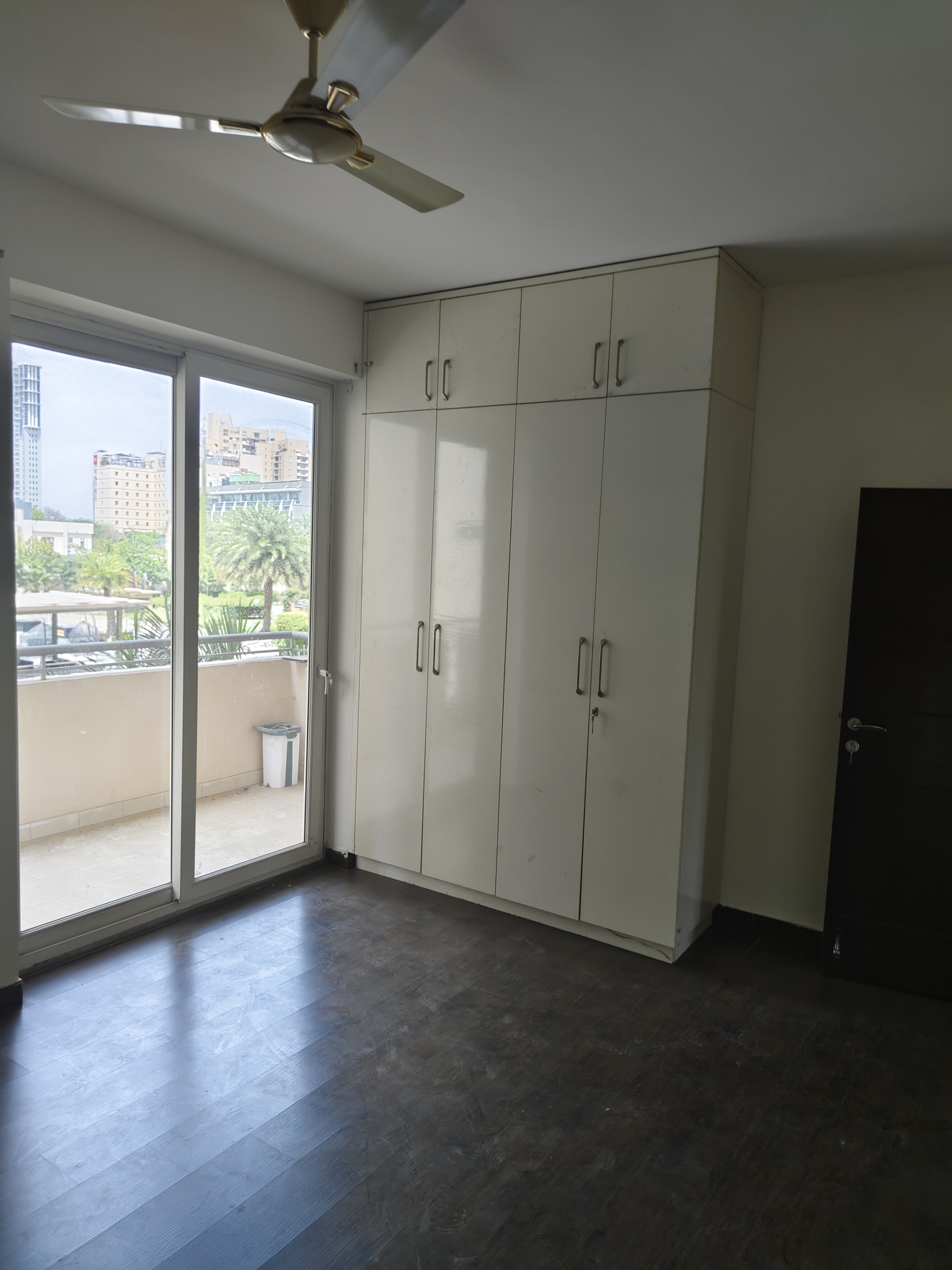 2 BHK Apartment For Rent in TDI Ourania