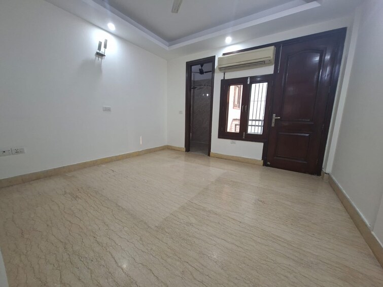 Cover Image, east of kailash 2 Bedroom 1220 Sq.Ft. Builder Floor In East Of Kailash Delhi 9604114