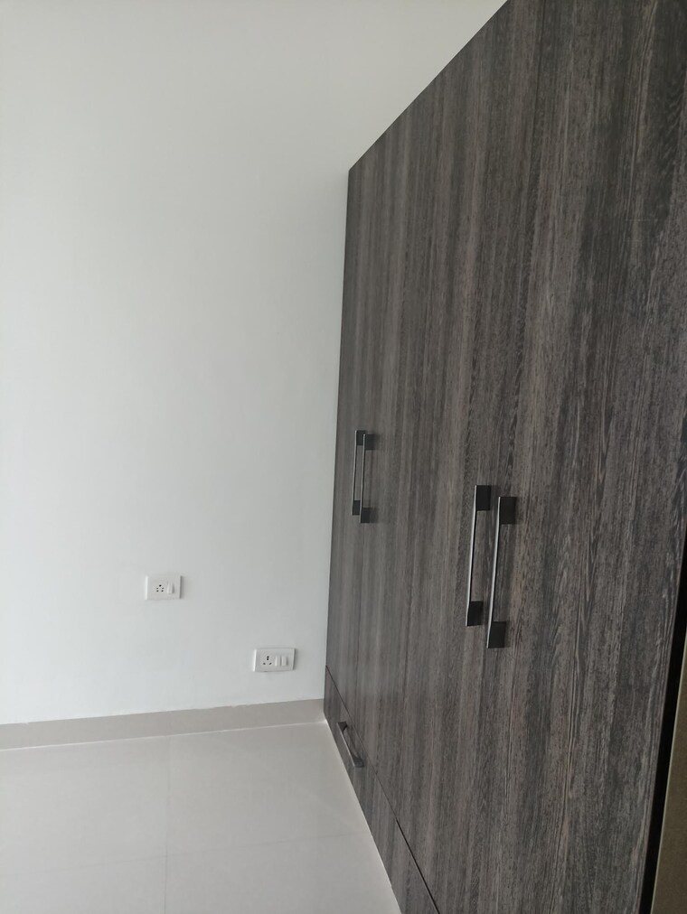 Bathroom, mahagun-marvella 2.5 Bedroom 1380 Sq.Ft. Apartment In Sector 78 Noida 9604135