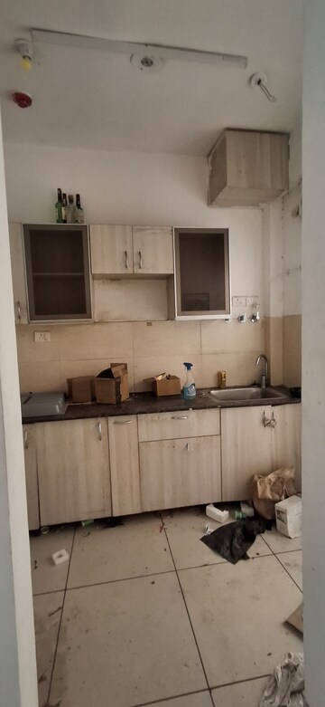 Bathroom in 2 BHK Apartment at Supertech The Romano, Sector 118 – for Rent