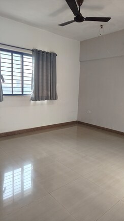 2 BHK + Pooja Room Apartment For Sale in Magarpatta City Iris