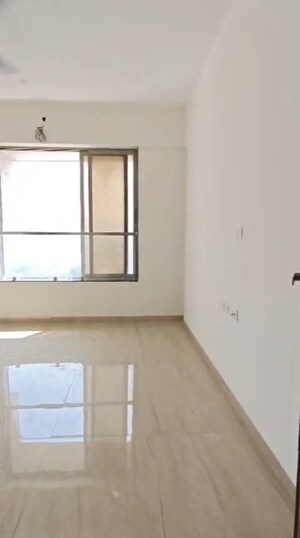 Room in 3 BHK Apartment at Sindhi Society, Chembur – for Rent