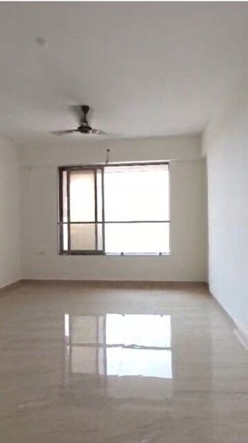 Room in 3 BHK Apartment at Sindhi Society, Chembur – for Rent