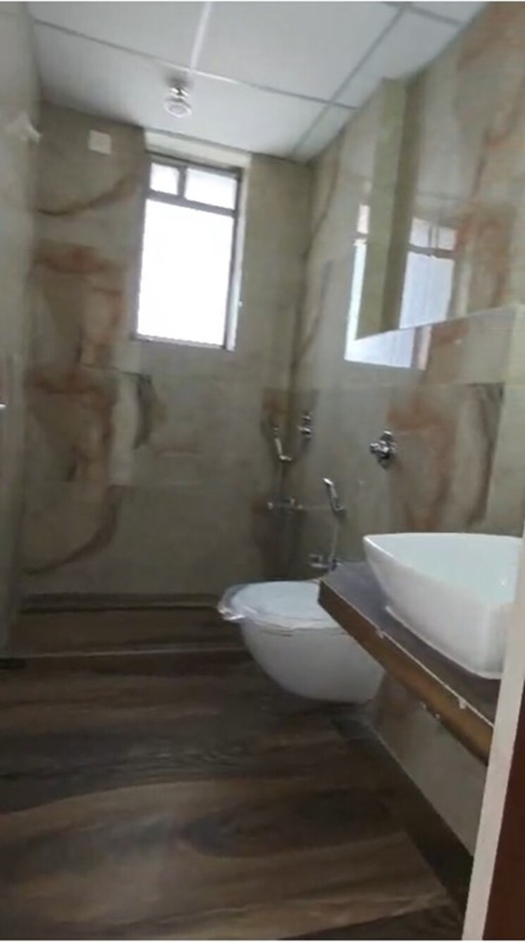 Attached Bathroom, sindhi-society 3 Bedroom 1430 Sq.Ft. Apartment In Chembur Mumbai 9604193
