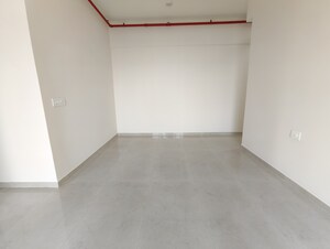 Room in 2 BHK Apartment at Piramal Vaikunth, Balkum Pada – for Sale