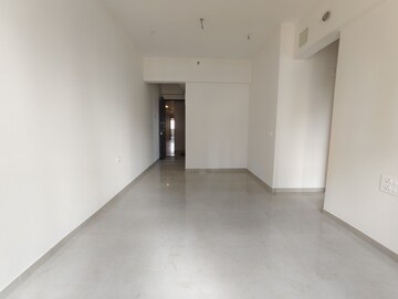 Room in 2 BHK Apartment at Piramal Vaikunth, Balkum Pada – for Sale