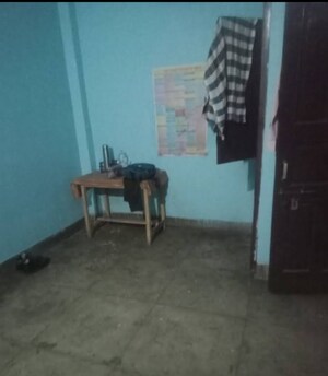 Room in 1 RK Independent House at Aliganj – for Rent