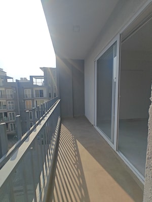 Balcony in 2.5 BHK Builder Floor at Smart World Gems, Sector 89 – for Sale
