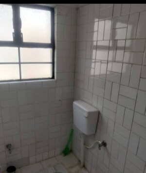 Bathroom in 2 BHK Independent House at Aliganj – for Rent
