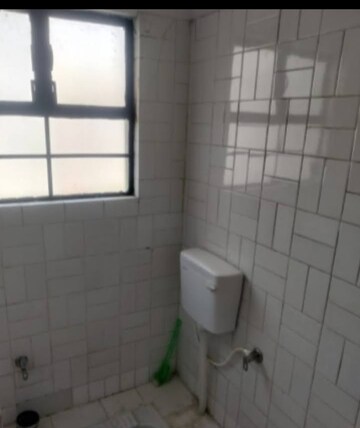 Bathroom in 2 BHK Independent House at Aliganj – for Rent