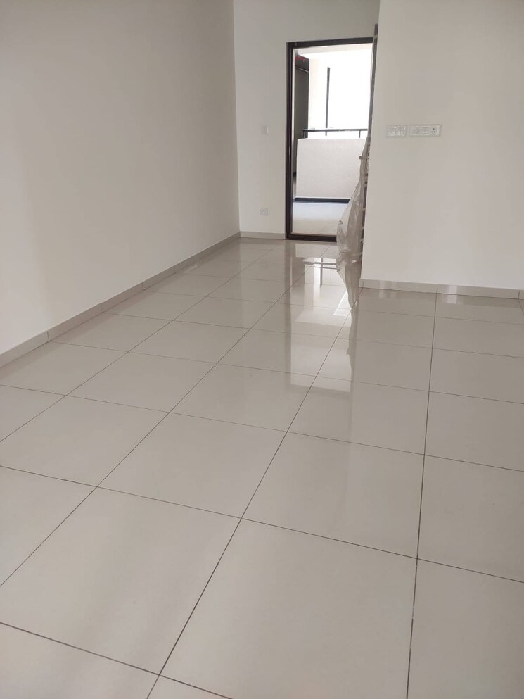 Room, vajram-newtown 3 Bedroom 1756 Sq.Ft. Apartment In Thanisandra Main Road Bangalore 9604321