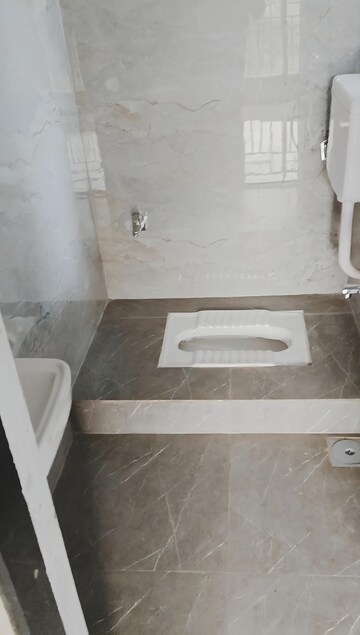 Bathroom in 1 BHK Apartment at Sai Cloudberry, Nalasopara West – for Sale