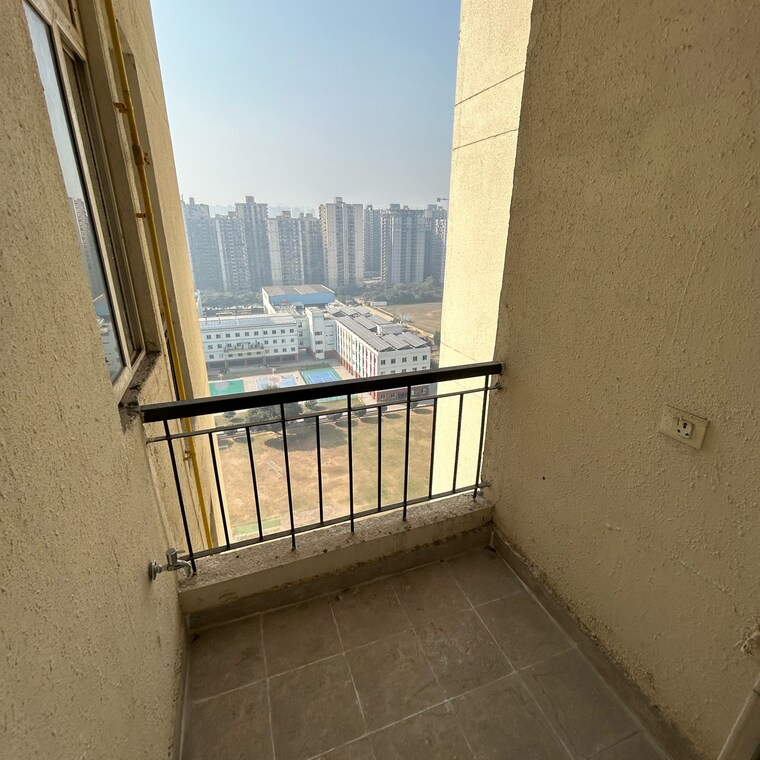 Balcony, amrapali-dream-valley 2 Bedroom 805 Sq.Ft. Apartment In Amrapali Dream Valley Greater Noida 9604396