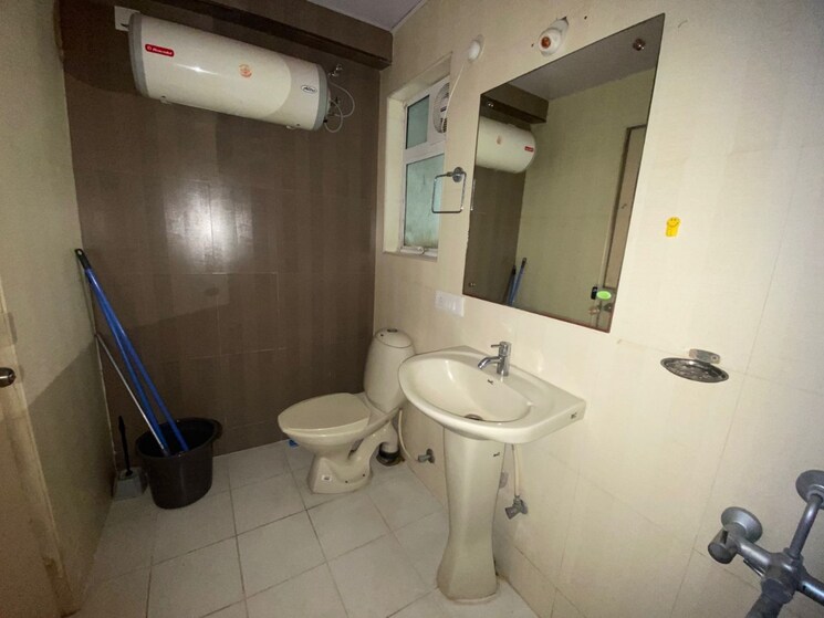 Bathroom, nagarjuna-aster-park 3 Bedroom 1654 Sq.Ft. Apartment In Yelahanka New Town Bangalore 9604397