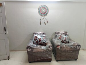 Furnished Amenities in 2 BHK Apartment at Sakore Nagar – for Rent