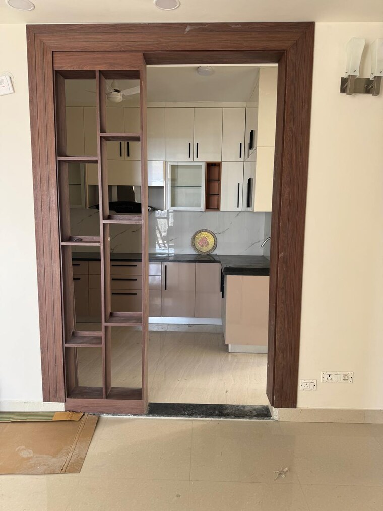 Kitchen, sector 19b dwarka 3 Bedroom 1850 Sq.Ft. Apartment In Sector 19b Dwarka Delhi 9604430