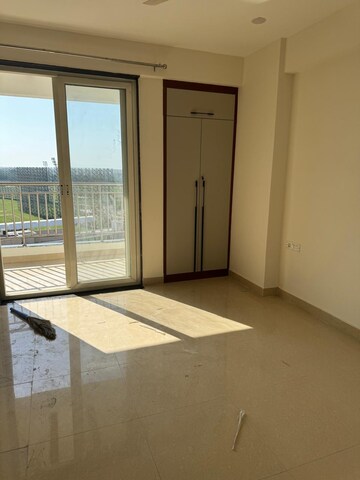 Room in 3 BHK Apartment at Sector 19b Dwarka – for Rent