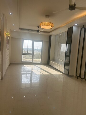 Room in 3 BHK Apartment at Sector 19b Dwarka – for Rent