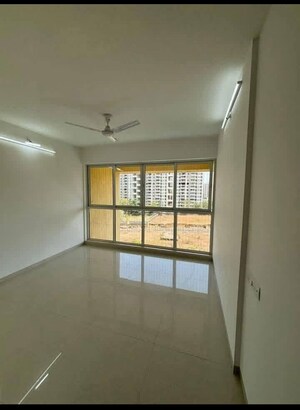 Room in 2 BHK Apartment at Ganga Platino, Kharadi – for Rent