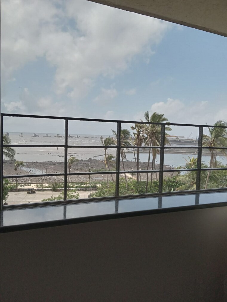 Balcony, bandra west 2 Bedroom 700 Sq.Ft. Apartment In Bandra West Mumbai 9604434
