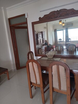 2 BHK Apartment at Bandra West – for Rent