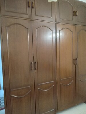  2 BHK Apartment at Bandra West – for Rent