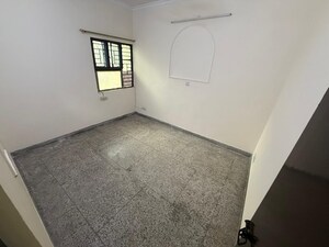 Room in 3 BHK Apartment at Dwarka – for Rent