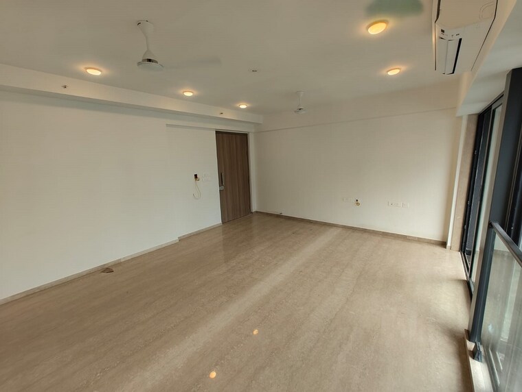 Bedroom, bandra west 3 Bedroom 1100 Sq.Ft. Apartment In Bandra West Mumbai 9604439