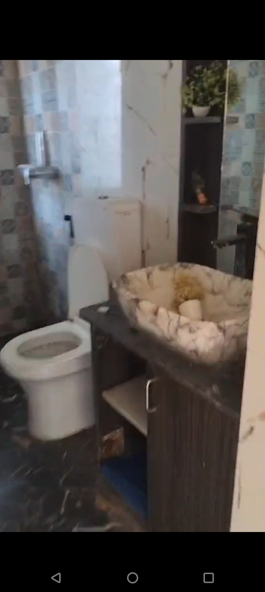 2.5 BHK + Study Room Apartment For Rent in Mahagun Mywoods