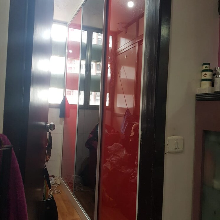 Bathroom, oberoi-realty-park-view 2 Bedroom 1080 Sq.Ft. Apartment In Samata Nagar Mumbai 9604481