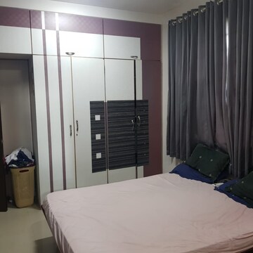 Bedroom in 2 BHK Apartment at Oberoi Realty Park View, Samata Nagar – for Rent