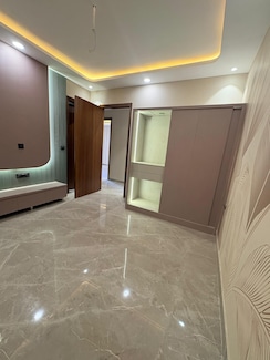 4 BHK Builder Floor For Sale in Parklands