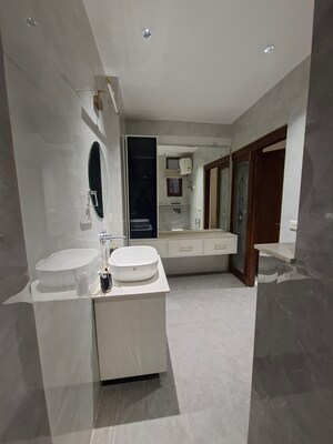 Kitchen in 3 BHK Independent House at RWA Apartments Sector 40, Sector 40 – for Rent