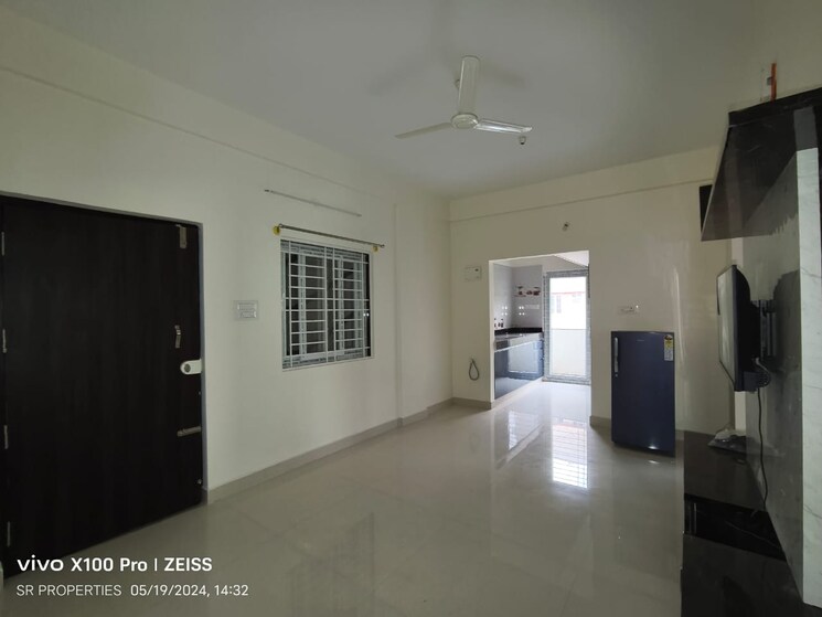 Room, hsr layout 3 Bedroom 2100 Sq.Ft. Builder Floor In Hsr Layout Bangalore 9604523