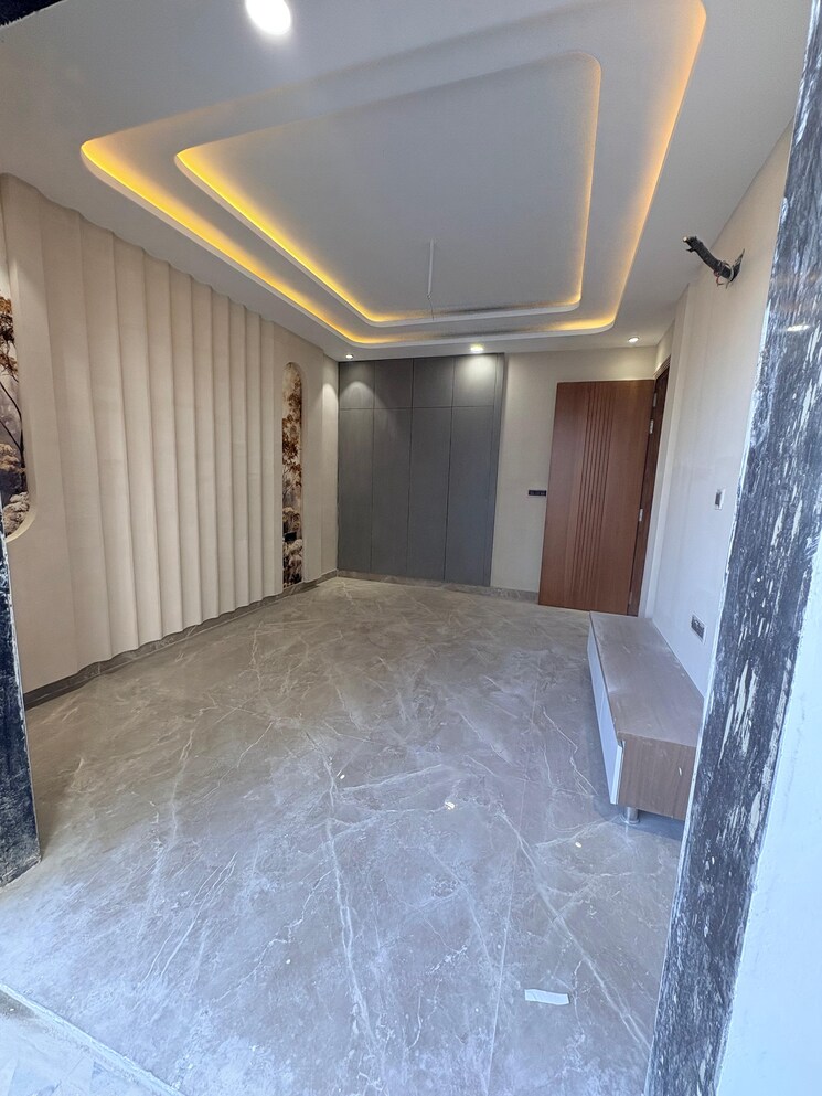 Bedroom, parklands 4 Bedroom 2250 Sq.Ft. Builder Floor In Sector 85 Faridabad 9604550