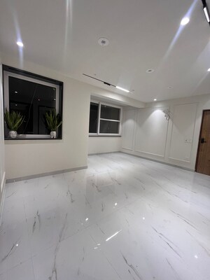 Room in 4 BHK Apartment at Sector 19 Dwarka – for Sale