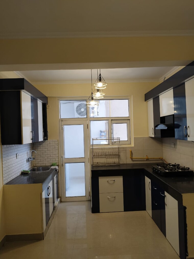 Kitchen, omkar-royal-nest 4 Bedroom 2035 Sq.Ft. Apartment In Tech Zone 4 Greater Noida Greater Noida 9604551