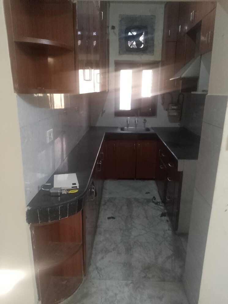 Kitchen, dwarka 3 Bedroom 1300 Sq.Ft. Apartment In Dwarka Delhi 9604563