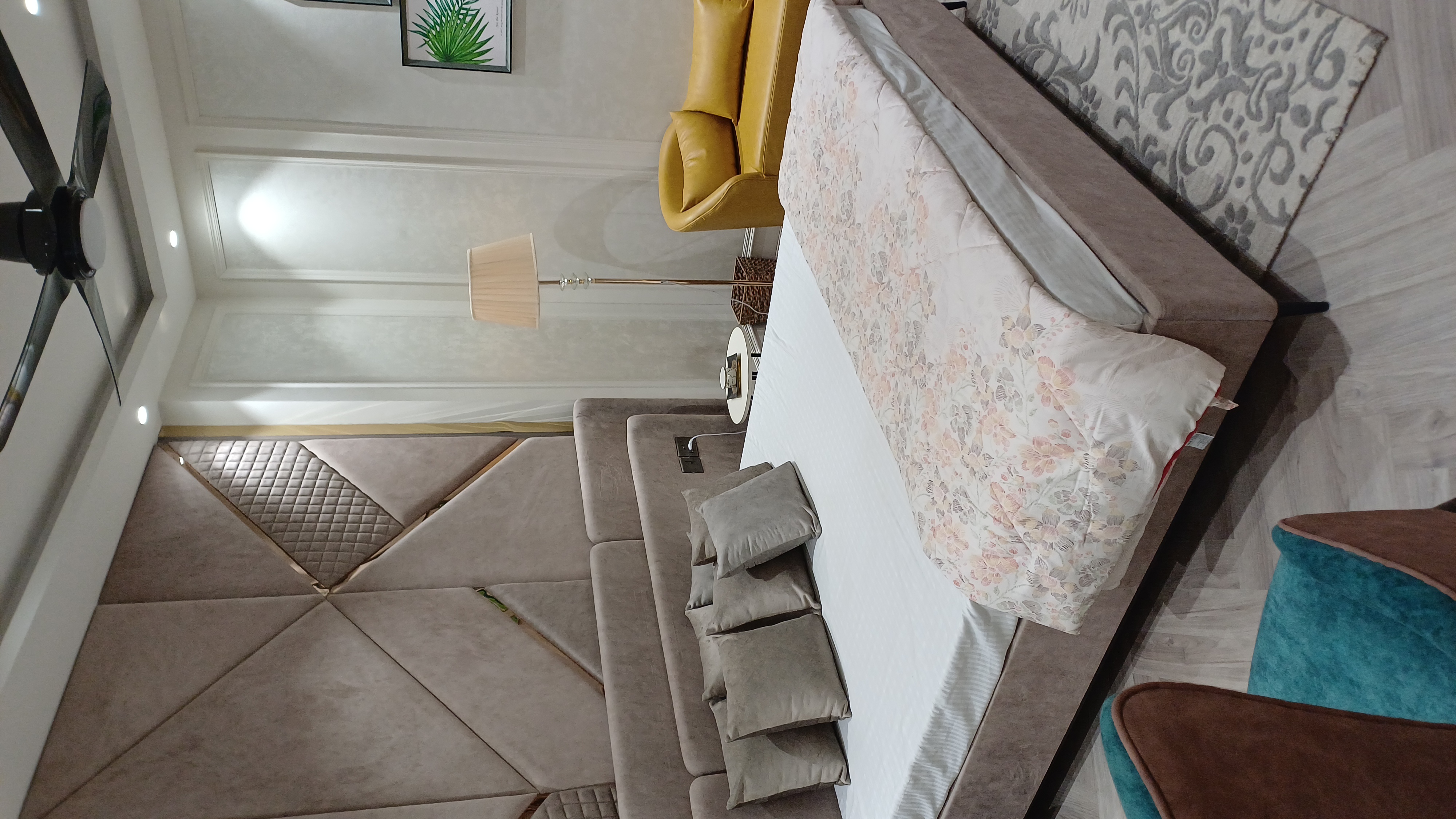 4 BHK Penthouse For Sale in Oro Constella