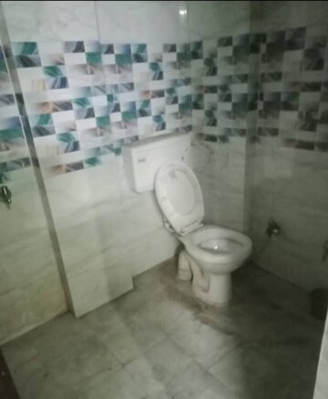 1 BHK Independent House For Rent in Aliganj