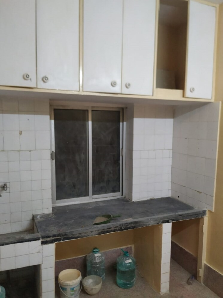 Kitchen, khar west 1 Bedroom 500 Sq.Ft. Apartment In Khar West Mumbai 9604574