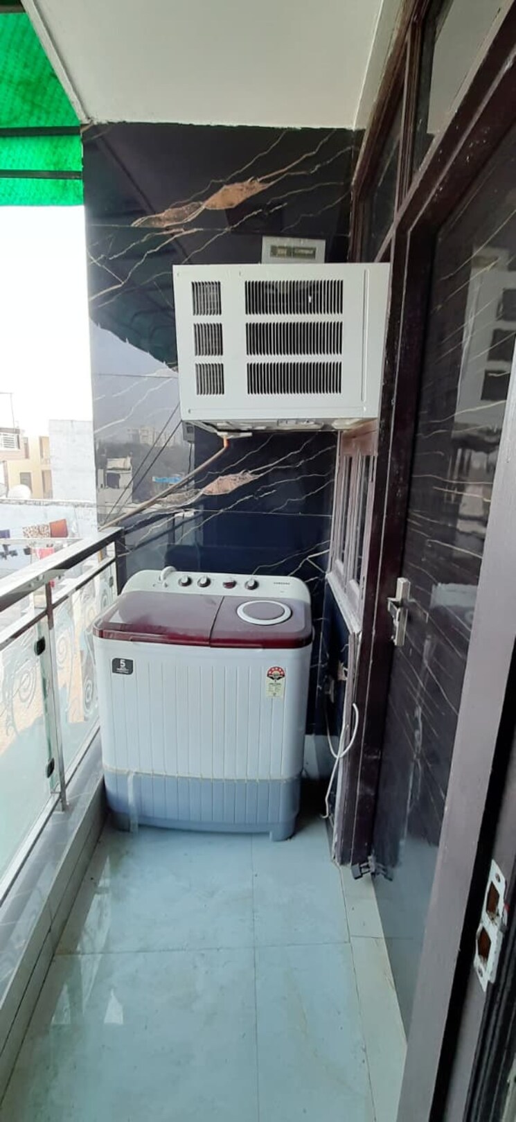 Balcony, sector 7 dwarka 2 Bedroom 800 Sq.Ft. Builder Floor In Sector 7 Dwarka Delhi 9604618