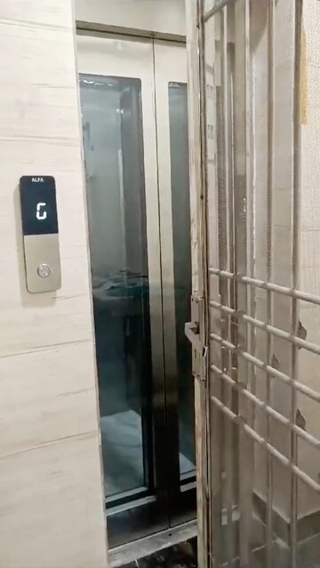 Building Lobby in 2 BHK Builder Floor at Sector 7 Dwarka – for Rent