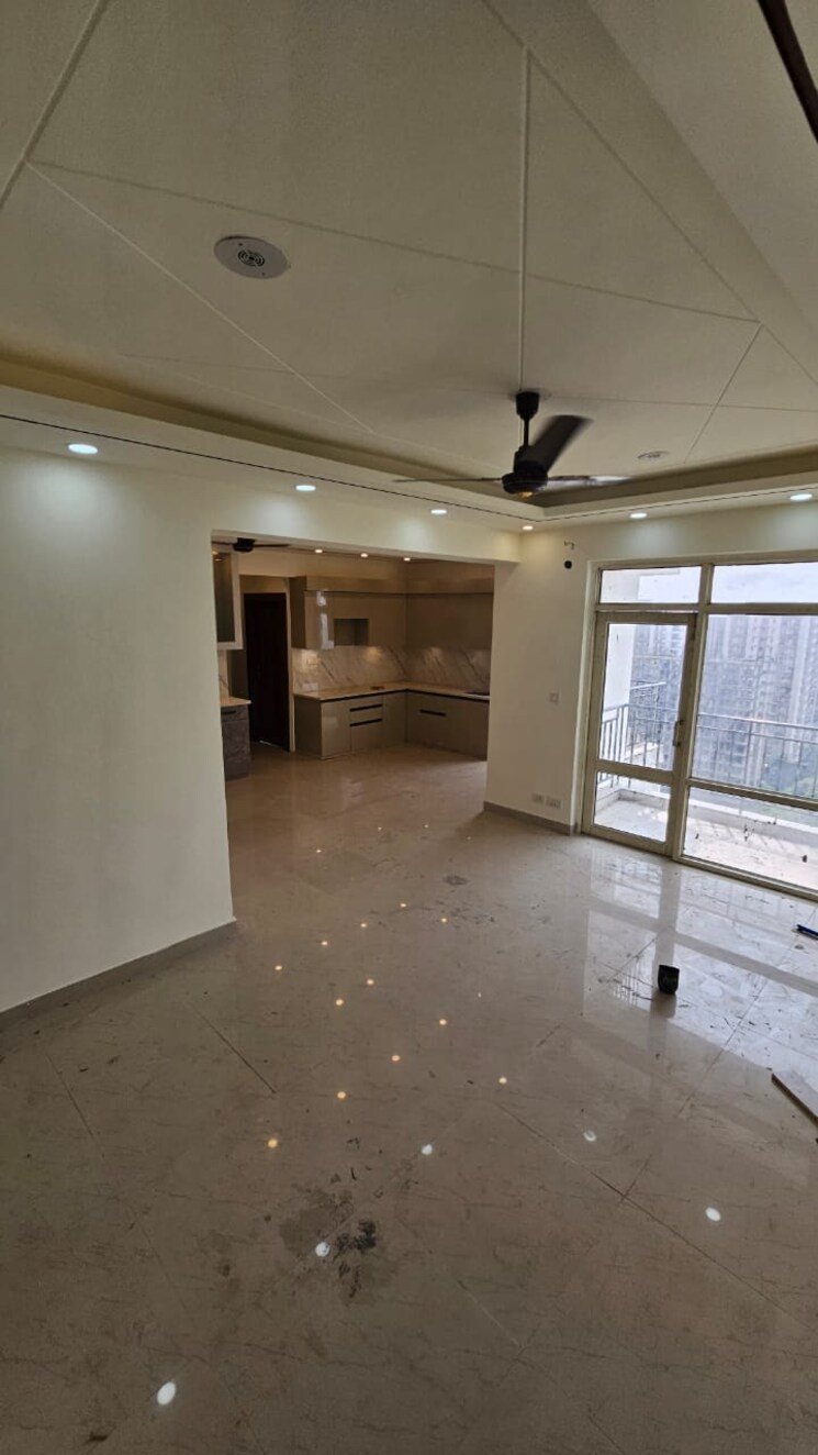 Living Room, era-redwood-residency 3 Bedroom 1600 Sq.Ft. Apartment In Sector 78 Faridabad 9604609