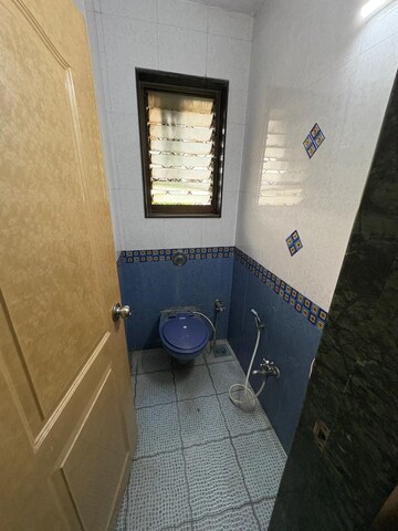 Master Bedroom in 1 BHK Apartment at Hilton Tower, Andheri East – for Rent