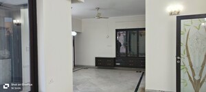 Room in 4 BHK Apartment at Sector 18a Dwarka – for Rent
